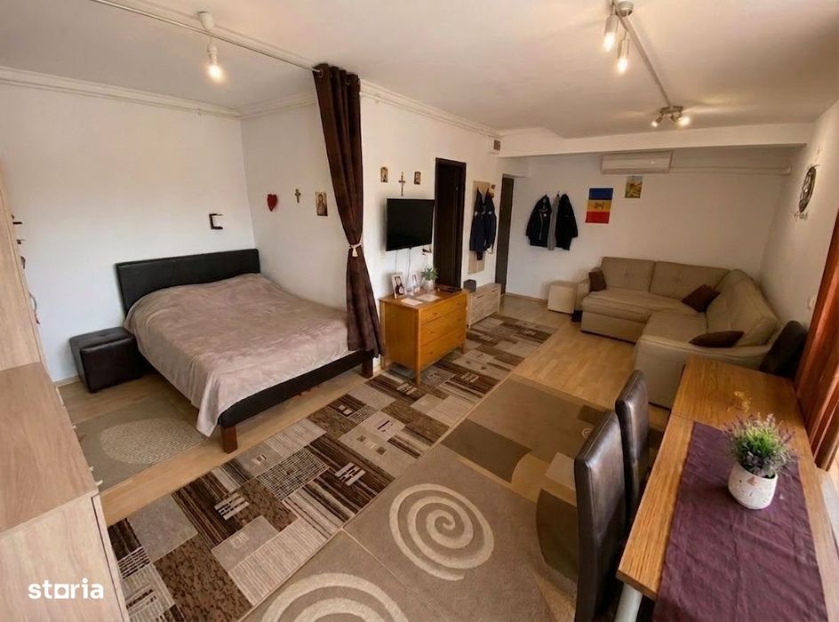 Apartament, 40mp, etaj intermediar, parcare, terasa 25mp, zona Petrom — fotografia 1