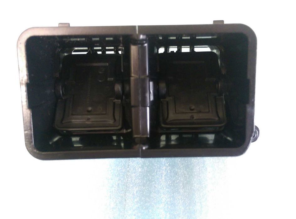 Grila aerisire / grile ventilatie cotiera OEM VW Passat B6