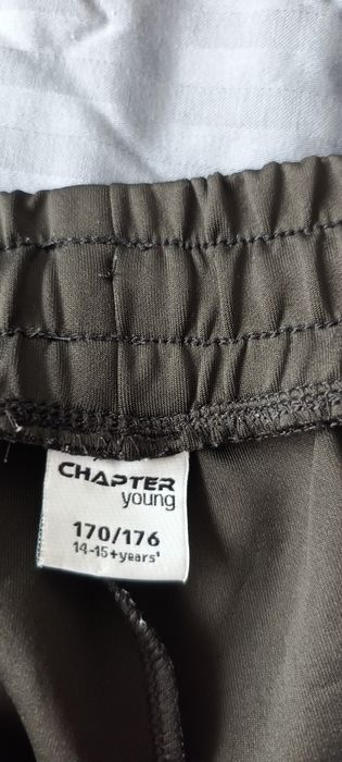 Pantaloni băieți (4 perechi) mărimi M și L, stare foarte bună!!!