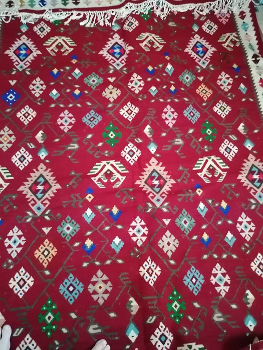 Котленски килим нов