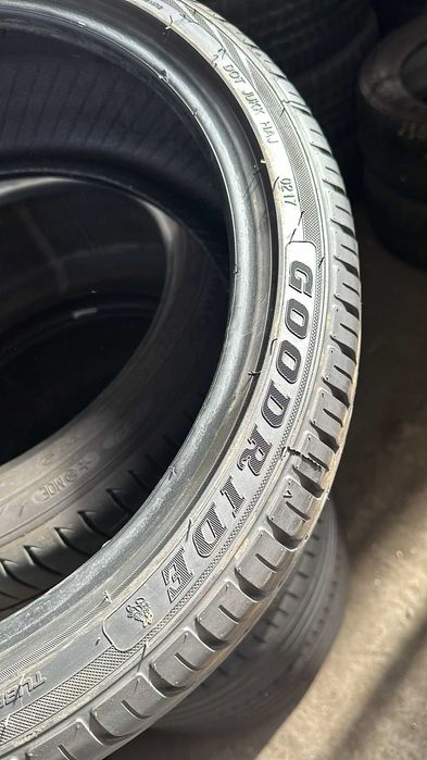 SET 4 Anvelope Vara 215/40 R18 GOODRIDE Sport SA 37 89W