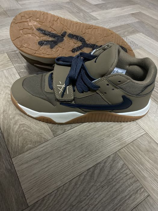 Кроссовки nike jump jack