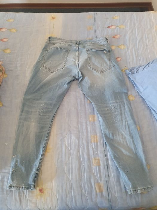 Blugi de la Zara