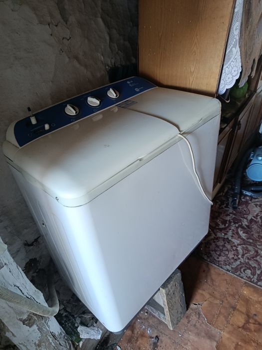 Продам машинку полуавтомат