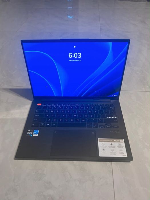 ASUS Vivobook S 14 OLED S5404VA