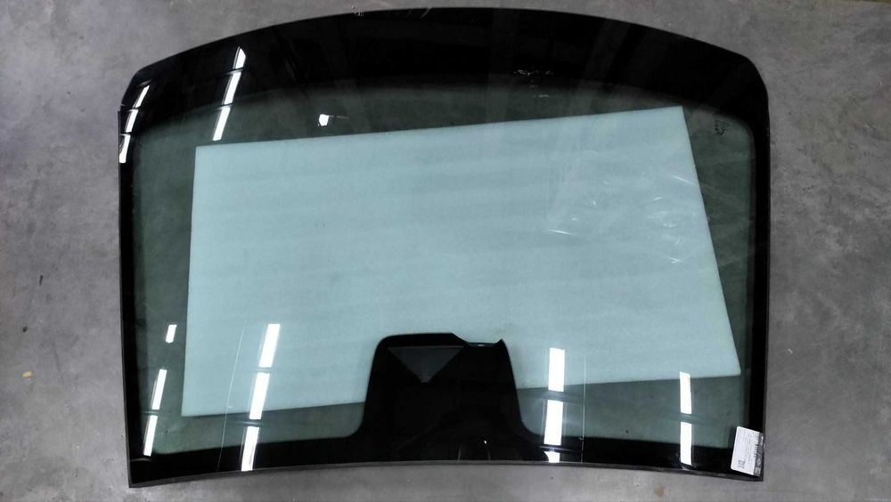 BYD Yuan Plus Лобовое стекло в сборе