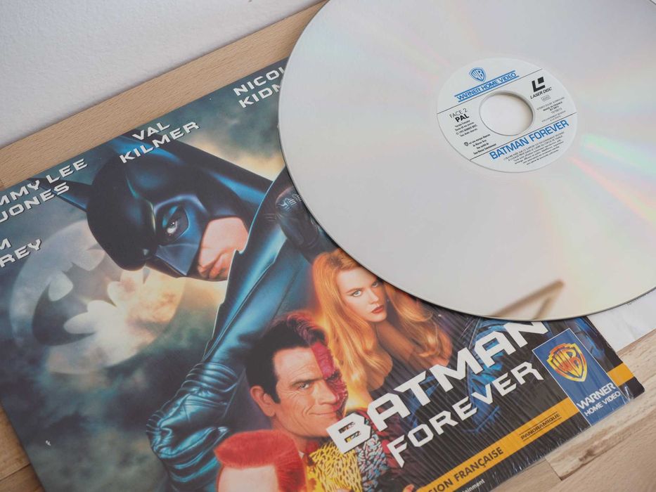 Filme pe Laser Disc: Batman, Junior, Indiana Jones - video disc retro
