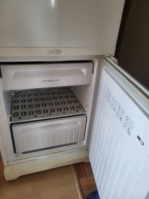 Рабочий холодильник