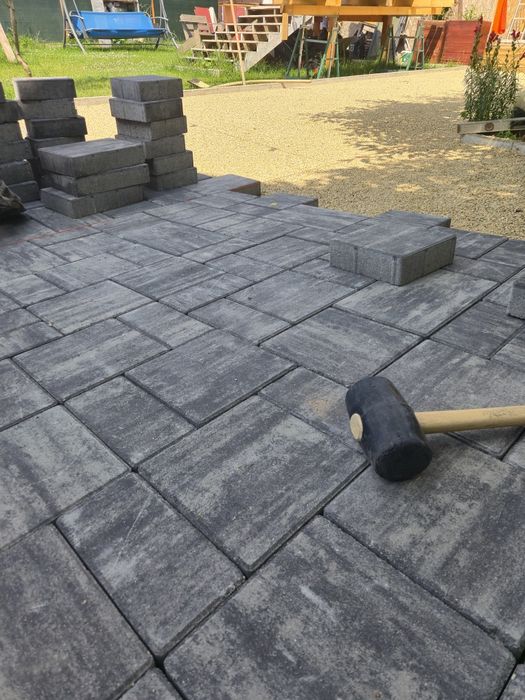 Pavaje curte / Pavele /Borduri  beton -Bragadiru Ilfov