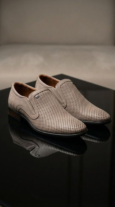 Мужские кожаные туфли