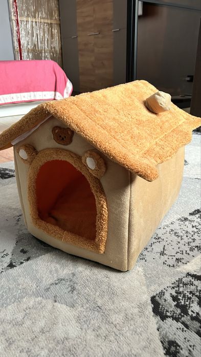 Кошачьи домик, лежак