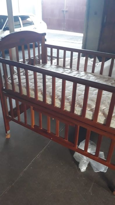 Продам манеж десткий