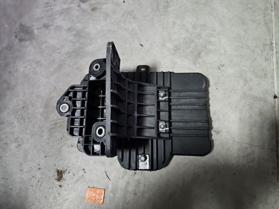 Suport baterie Suzuki Vitara 2016-2020