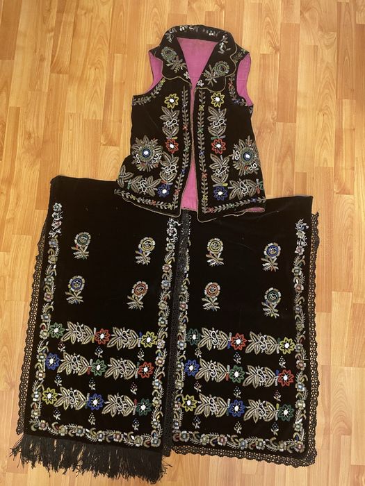 Costum popular autentic Vâlcea
