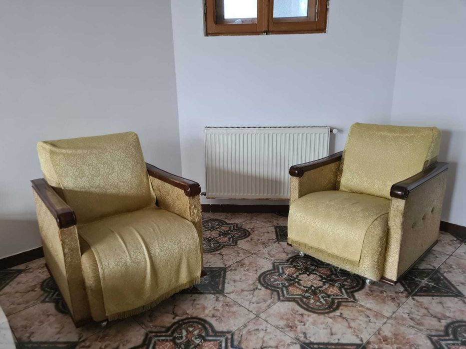 Canapea extensibila + doua fotolii - ieftine