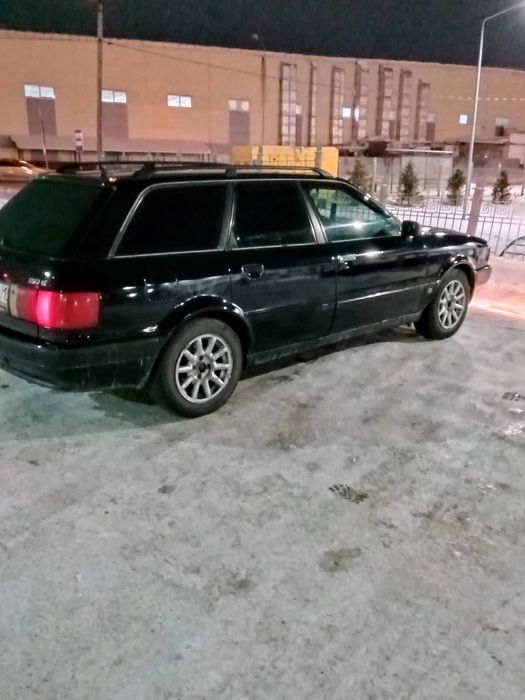 Продам Ауди Б4 универсал