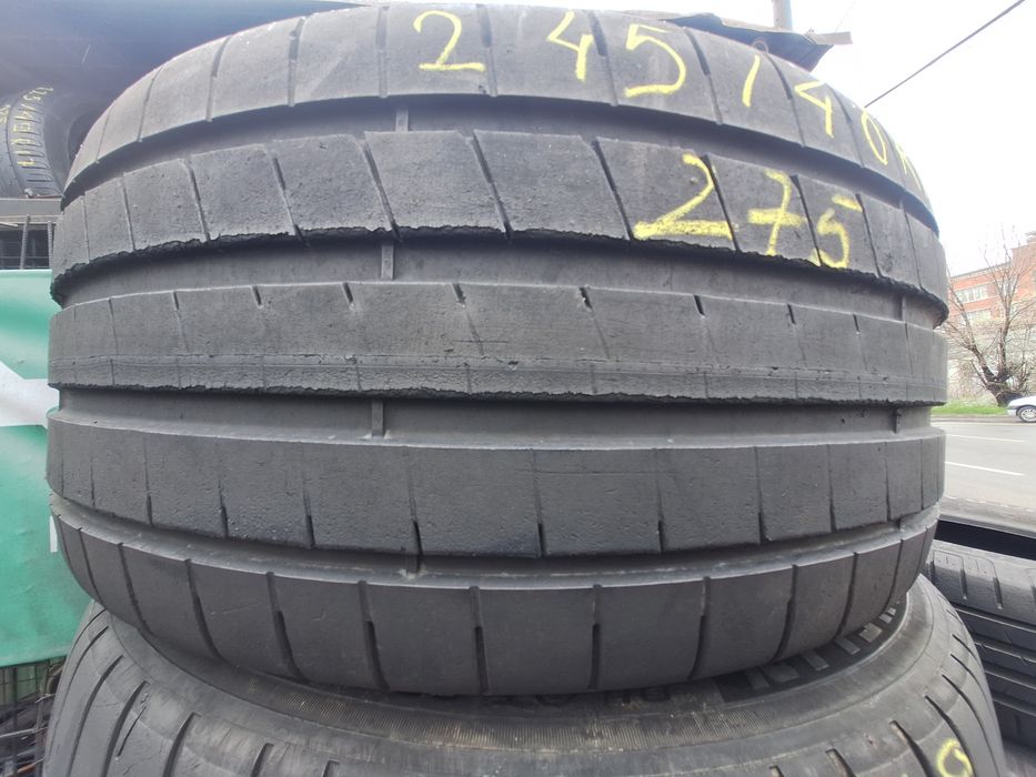 Cate 1x anv vara 245/40r18 Goodyear si 235/45r18 Michelin Montaj Grati