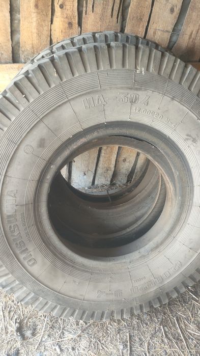 Продам шины бу 12 р20