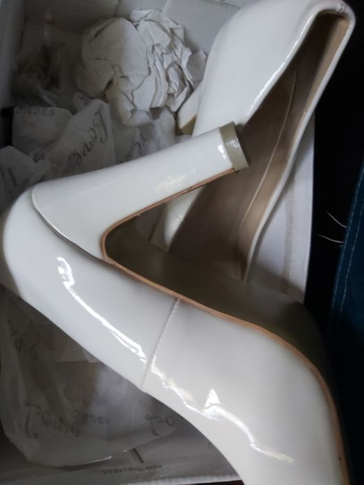 Pantofi ALBI Luciosi