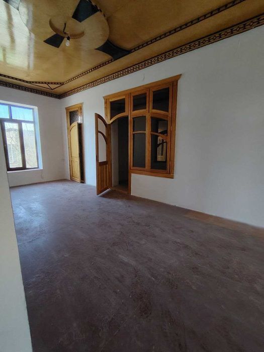 Уй сотилади 5 сотих 5 хона ремонти косметика нархи 38000$