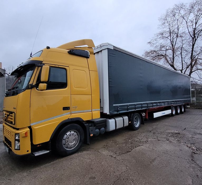 Volvo  mega automat  Krone semi mega doar in ansamblu