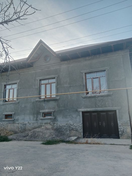 Uy sotiladi srochnoooo