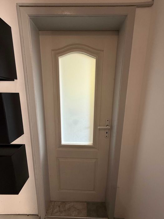 Интериорни врати със и без стъкло