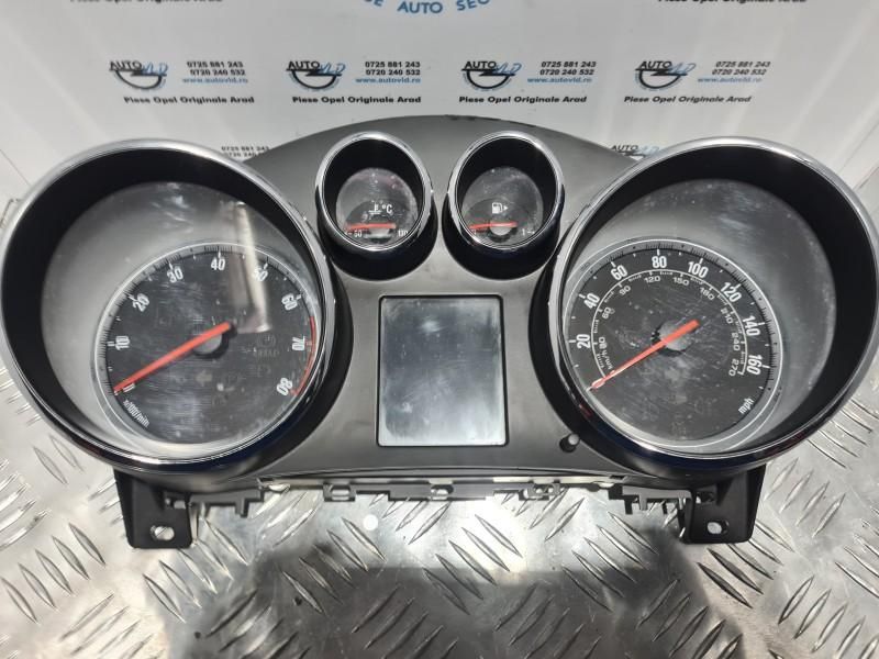 Ceas bord benzina Opel Astra J Facelift 1.4 ; 1.6; 1.8