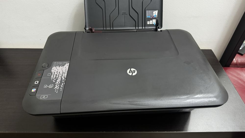 Imprimanta hp deskjet 2050