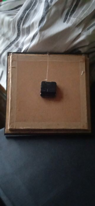 Современные часы