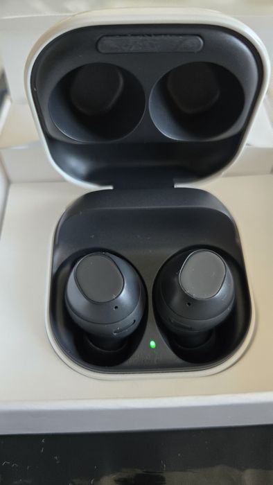 Продам наушники SAMSUNG