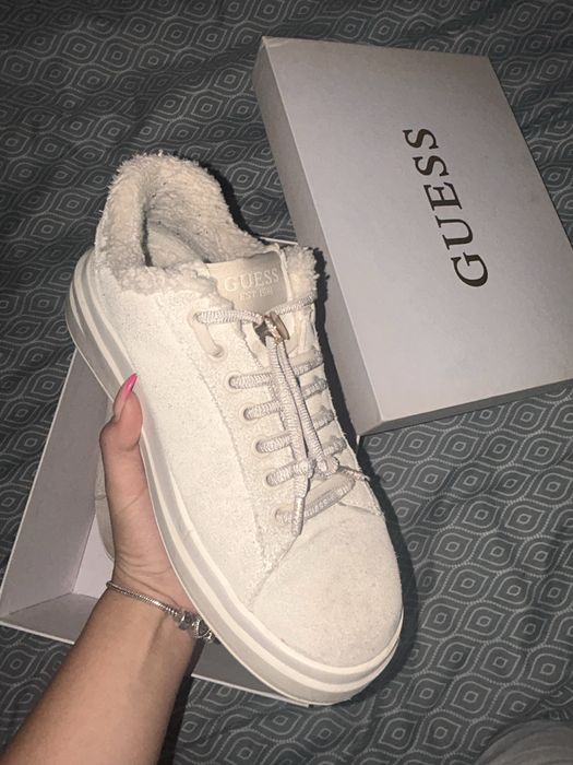 Дамски обувки Guess