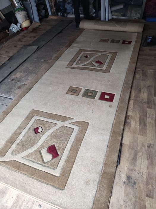 Продам ковёр ,дорожку