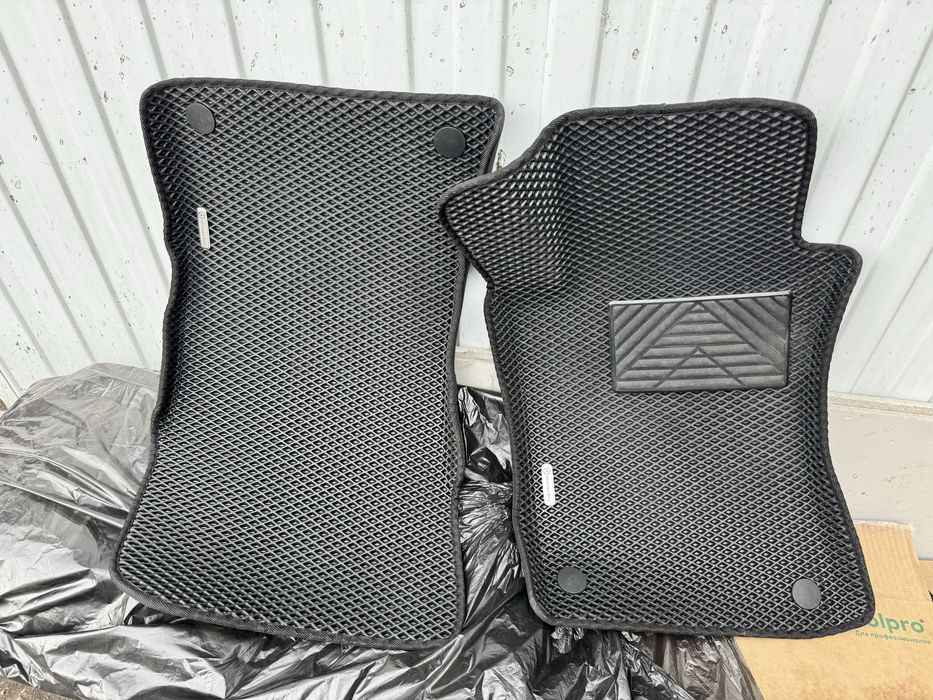 Эва Коврик Мерседес W211