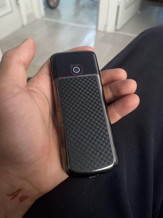 NOKIA 8800 сатылады