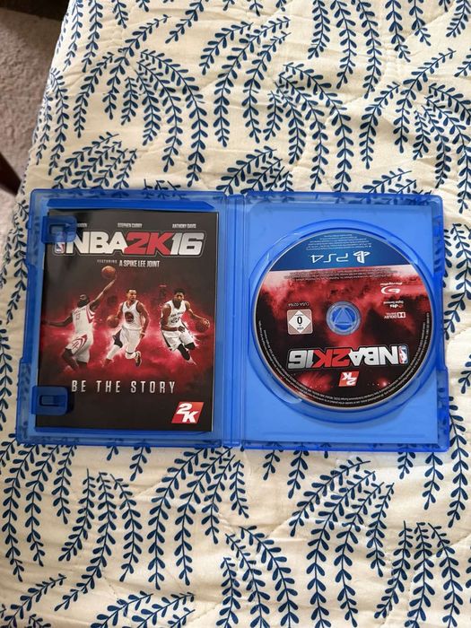 Предлагам игри за PlayStation 4