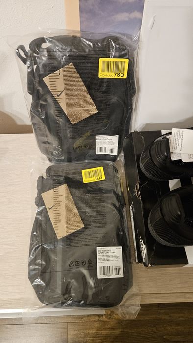 Geanta - borseta Nike Elemental Premium