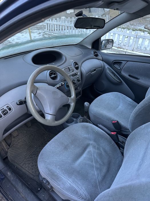 Toyota Yaris 1.0 VVT-i | Бензин | 1999 г.