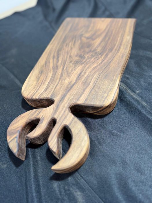 Fund-tocator din lemn de nuc