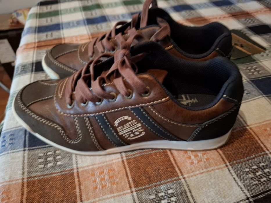 Pantofi maro măsura 42