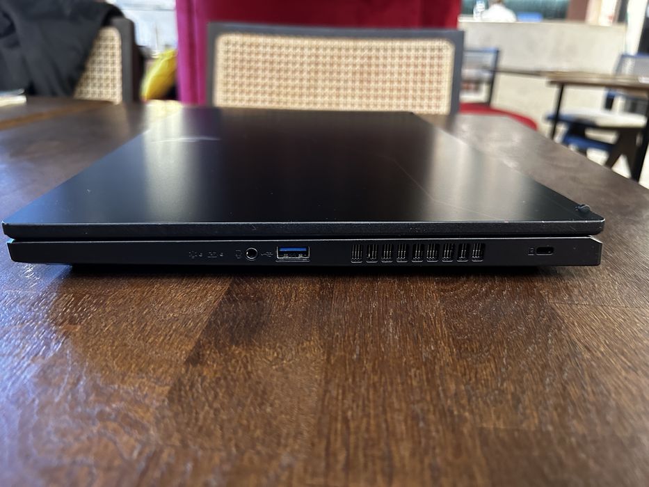Laptop Acer V15 nou