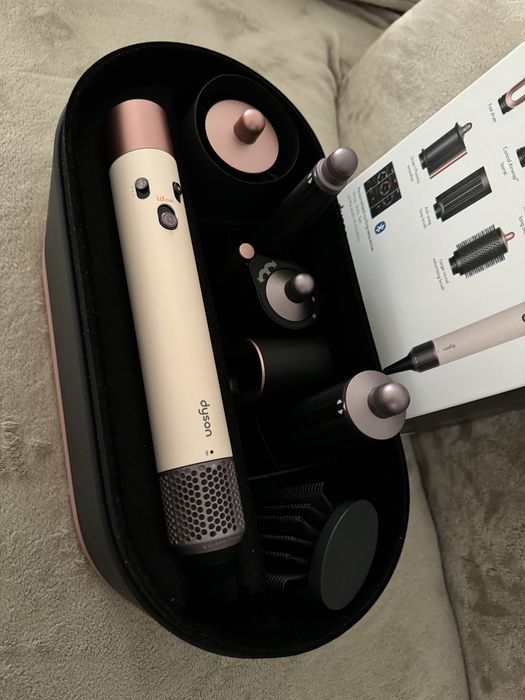 Dyson Airwrap ID Pink Ceramic, testat de 2 ori