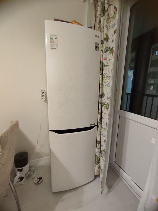 Холодильник LG GA-B429SECZ