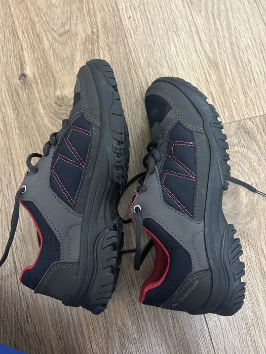 Туристически обувки Decathlon