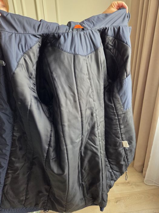 Осенняя женская куртка