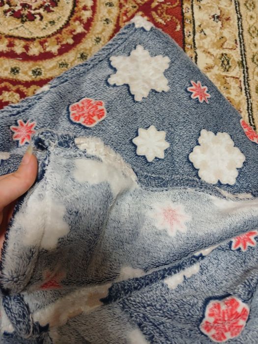 Мягкий тёплый плед