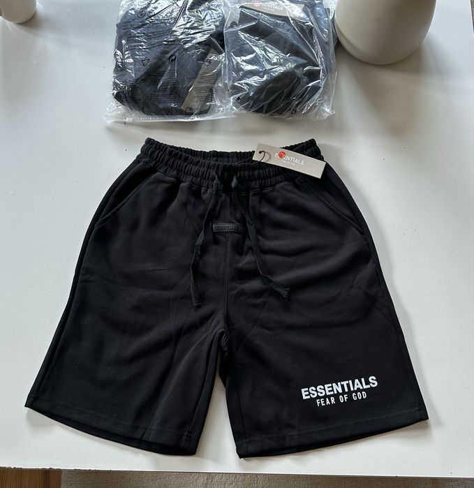 OFERTA 150 LEI Pantaloni Essentials Fog M/L
