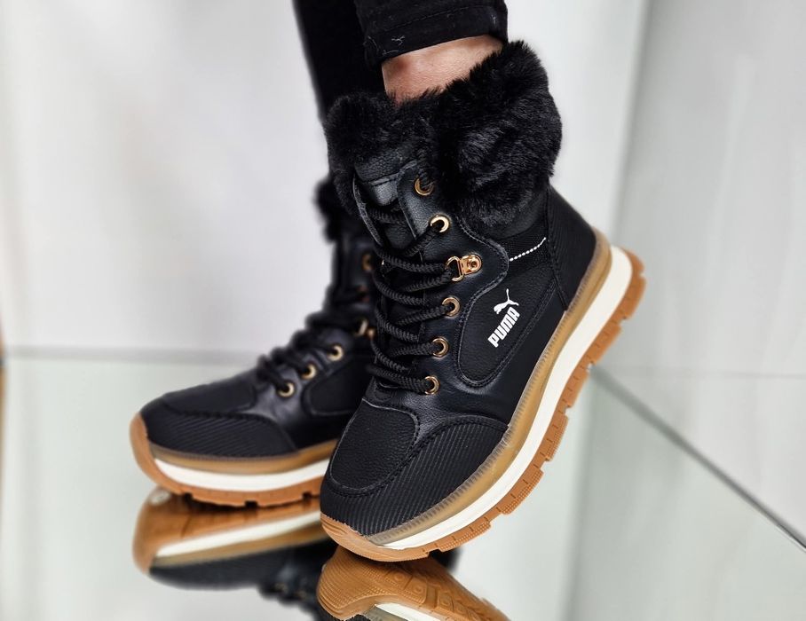 Нови модели дамски боти с пух