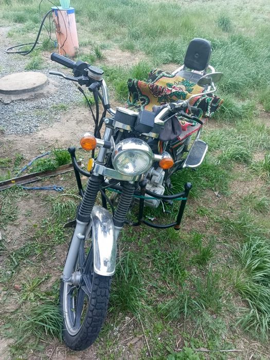 Продам мотоцикл 200к