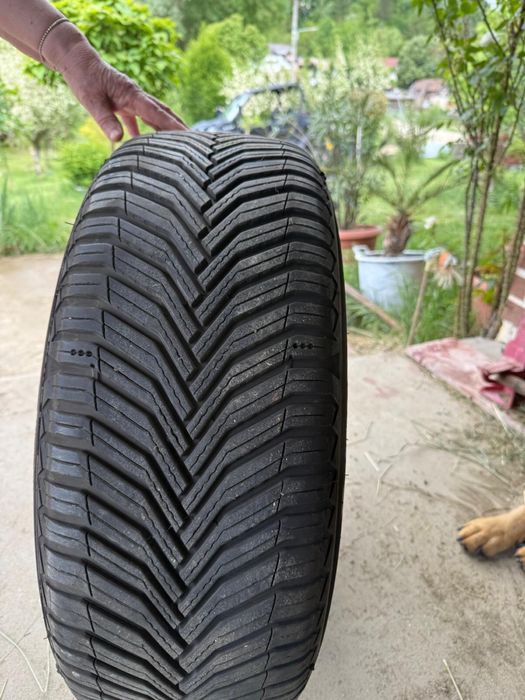 Anvelope Michelin CrossClimate 2 235/55 R17 103Y XL DOT 2023 – aproape noi